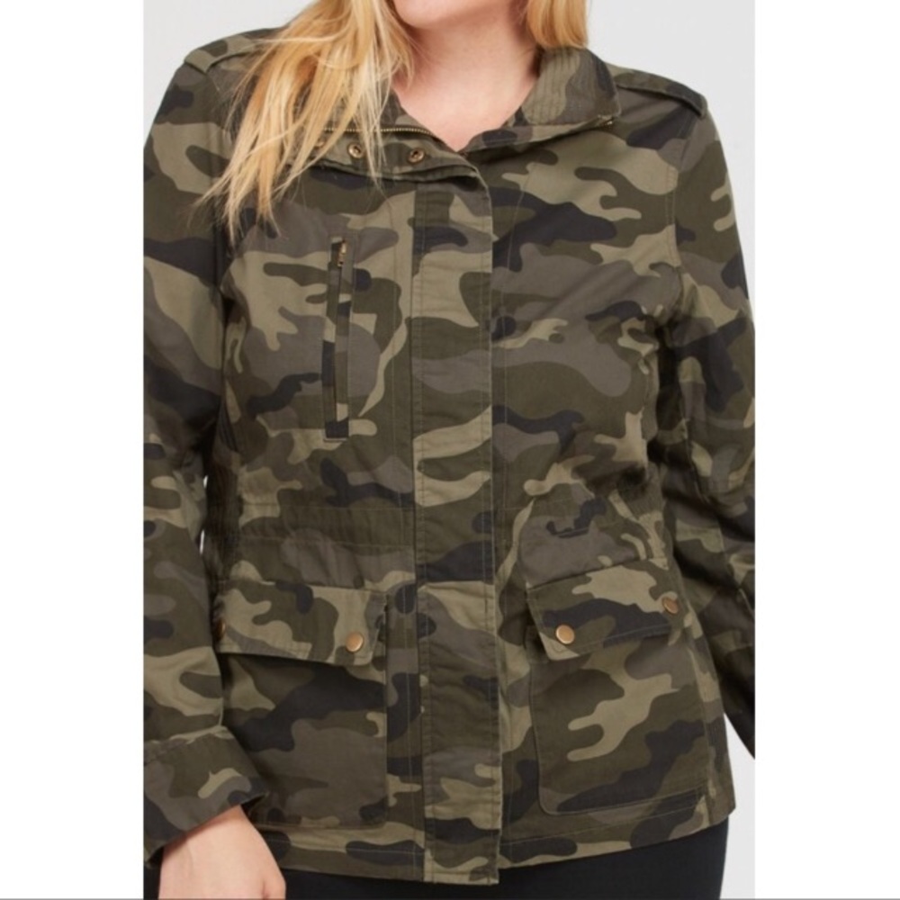 Camouflage Plus Size Jacket - Picture 3 of 5